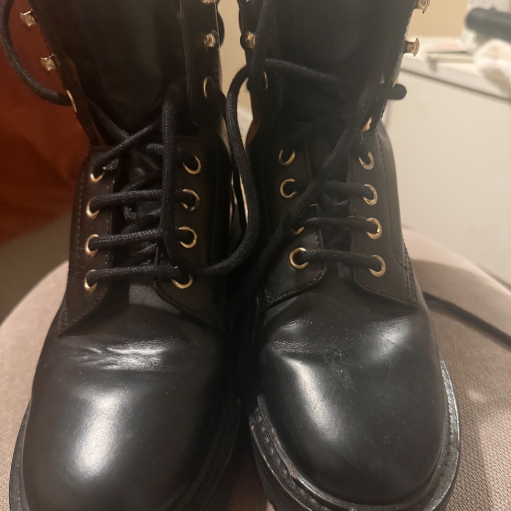 Black Isabel Marant combat boots. Size 6. Excellent condition. - Picture 5 of 6